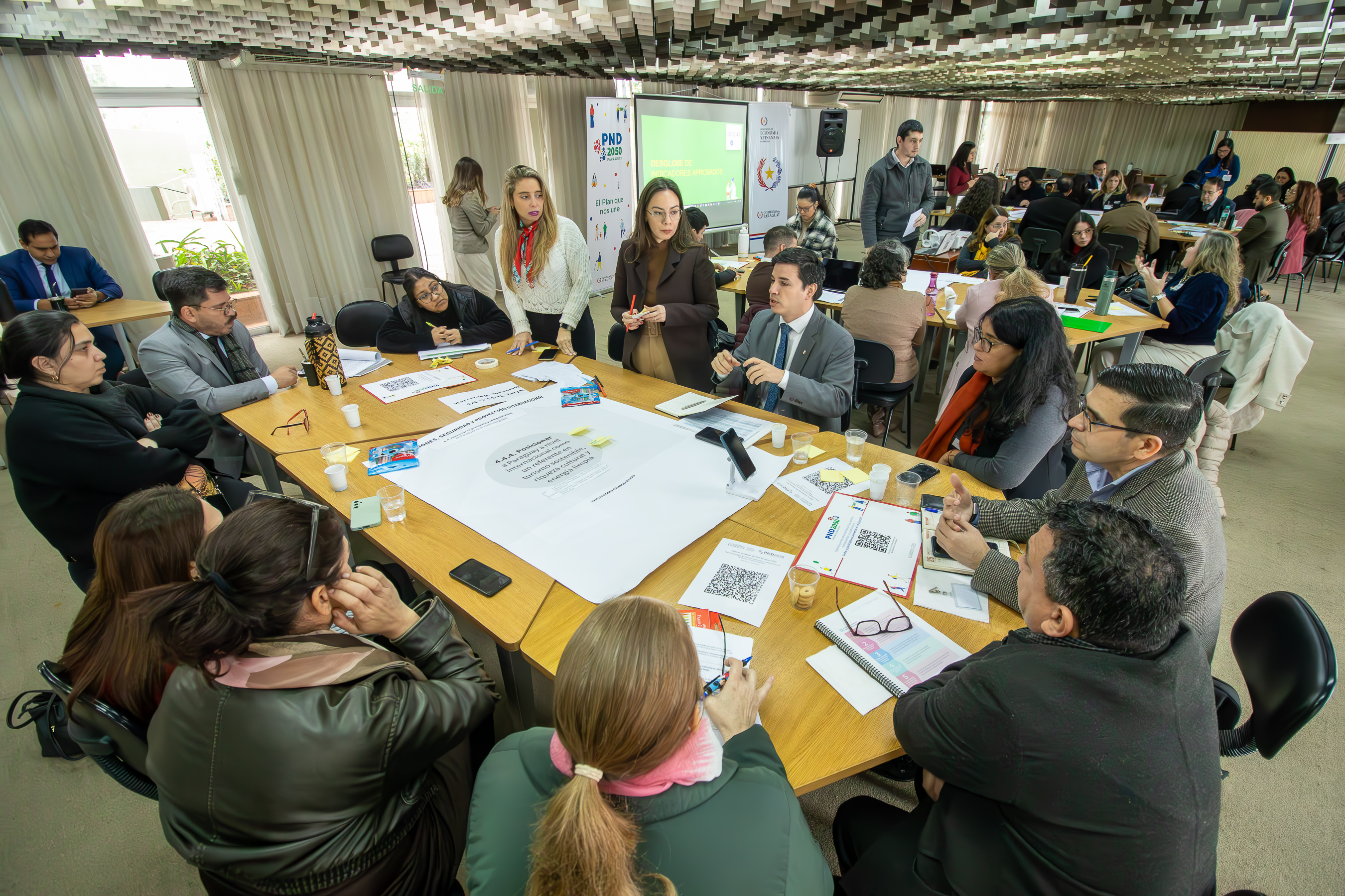 Culmina el ciclo de talleres con instituciones públicas para validar el Marco Estratégico del PND Paraguay 2050